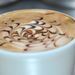 A latte art igazi művészet: Deák Anita barista tréner ezt a szépséget készítette nekünk - makadámdió-sziruppal egyszerűen isteni.
