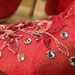 Hímzés és csipke mellett Swarovski kristályok is díszítik a luxuslábbelit - a csillogó kövek egyébként szinte minden esküvőre szánt cipőn megtalálhatók
