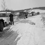 1969, Zengővárkony, hófúvásban elakadt járművek a 6-os főúton december 6-án Fortepan / Magyar Rendőr