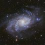 Az M33-as katalógusszámú galaxist Triangulum galaxisnak is nevezik. Az Androméda és a Tejút galaxisok után a harmadik legnagyobb tagja a Lokális Csoportnak, így közvetlen égi szomszédunk  