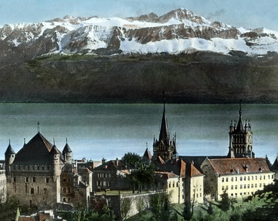 Így néz ki Lausanne egy 1930-as képeslapon.