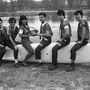 A Dolly Roll tagjai 1983-ban fotózkodtak, talán a Duna mellett