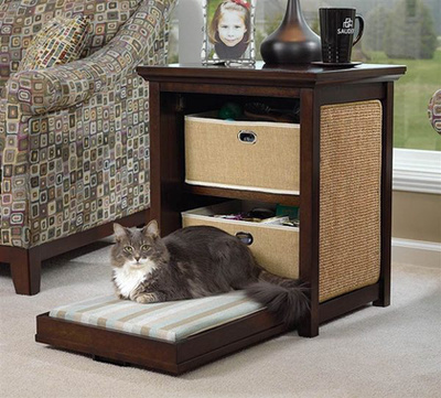 Ez a minimalista macskaágy valójában az éjjeli szekrény része. A bútorért 350 dollárt, 95.815 forintot kell fizetni az amazon.com-on.