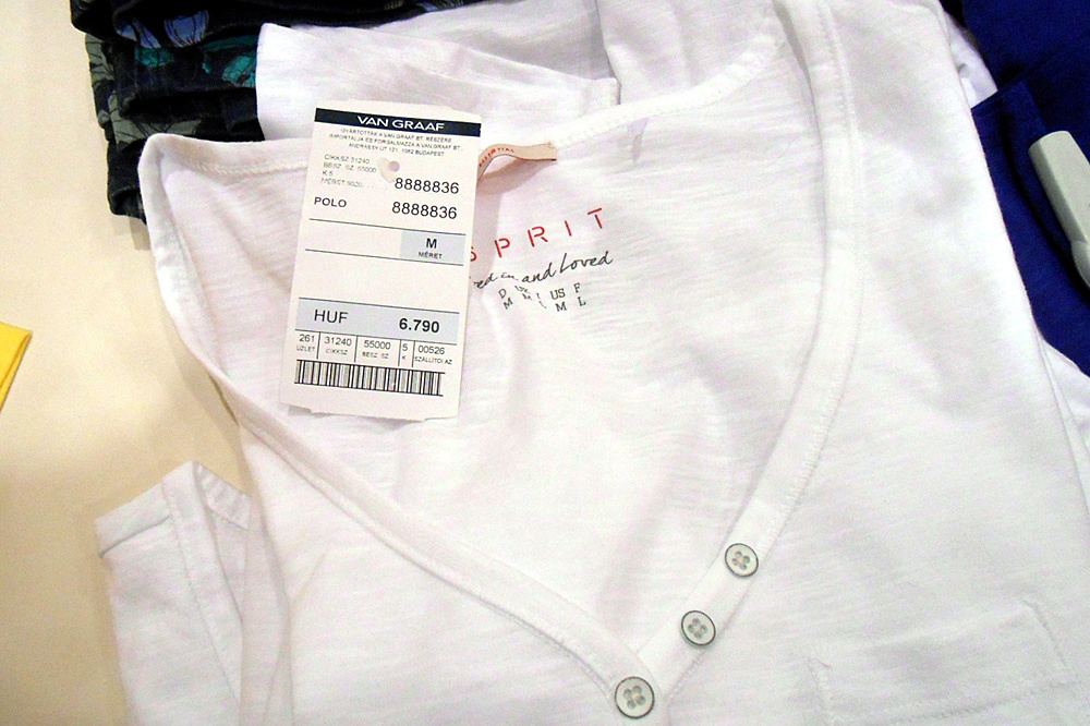 62990 forint ez az ing. Vagy ruha. Vagy ingruha?!
