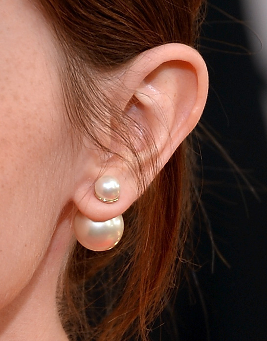 Miranda Kerr fülében is gyöngy van, ennyit arról, hogy a gyöngy fülbevaló öreges.