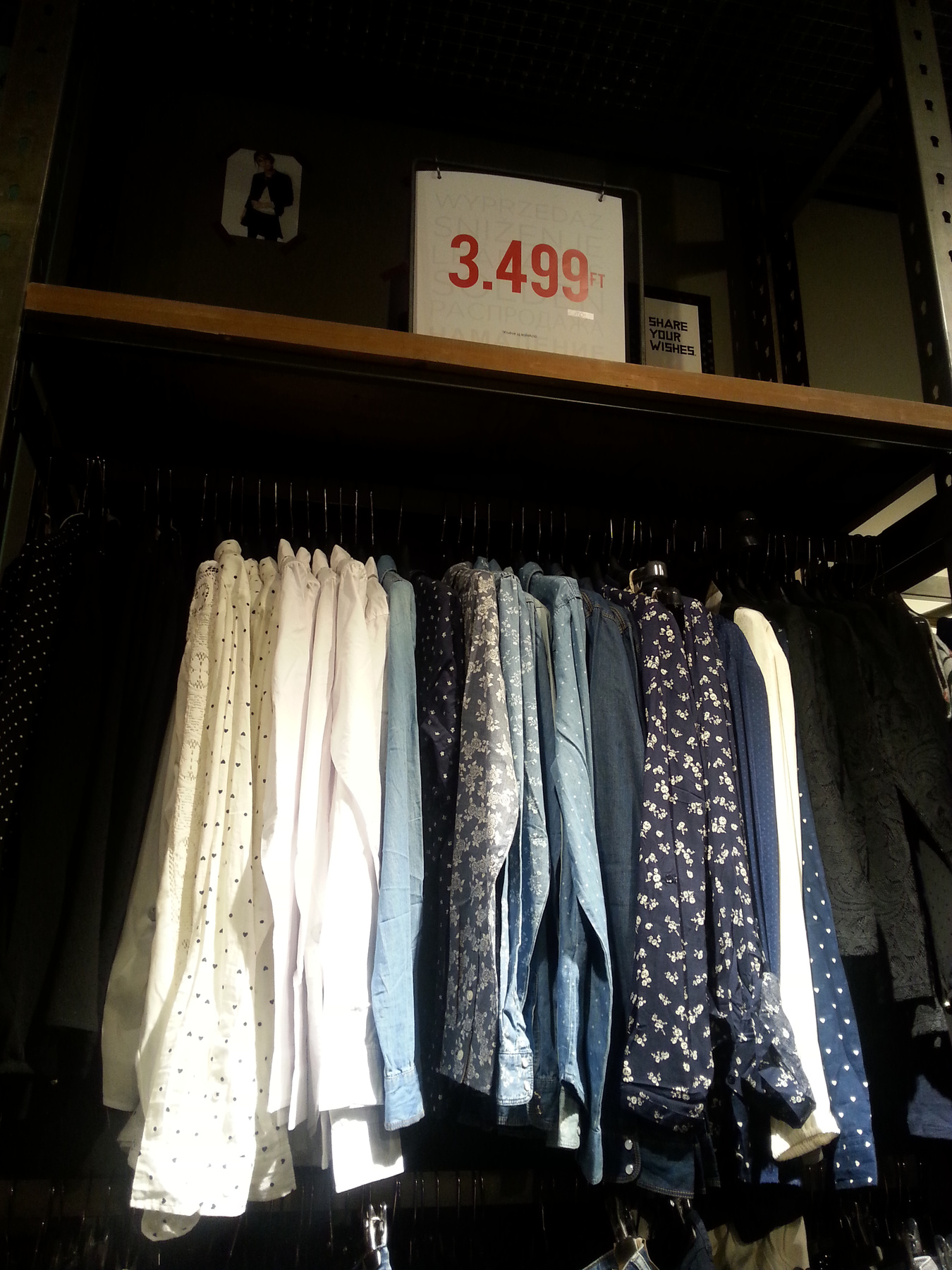 Camaieu: és a kedvenc bőrkabátaink, még mindig 12795 forintba kerülnek.