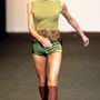 A 2000-es februári divathéten modellként bukkant fel Maria Grachvogel kifutóján.


