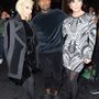 Kim Kardashian, Kanye West és Kris Jenner 2015. márciusában a párizsi haute couture divathéten: Jenner ruháját figyelje!