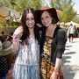 Barátnőjével, Lily Collinssal a Mulberry által rendezett medencés bulin a 2012-es Coachella fesztiválon.
