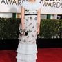 Keira Knightley állapotosan viselte ezt a bogarakkal díszített világoskék Chanel ruhát a 72.Golden Globe-díjátadón Los Angelesben.


