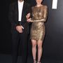 Arany ruhában pózolt férje, Romain Dauriac oldalán Tom Ford 2015-ös Los Angeles-i bemutatóján.



