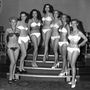 A londoni Miss World finalistái 1951-ben már bikiniben pózoltak.


