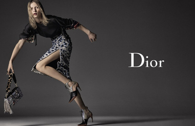 A szezon egyik legunalmasabb kampányát a Dior készítette el Julia Nobis főszereplésével.
