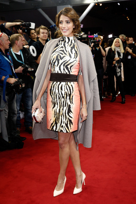 Az 51 éves műsorvezető, Katja Burkard a 66. berlini filmfesztiválon viselt zebrás nadrágkosztümöt 2016 februárjában.


