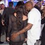  Kim Kardashian és Kanye West hátulról.