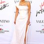 Nem viccelünk, Kim Kardashian a 'La Traviata' római premierjére ment el ebben a visszafogott Valentino ruhában.


