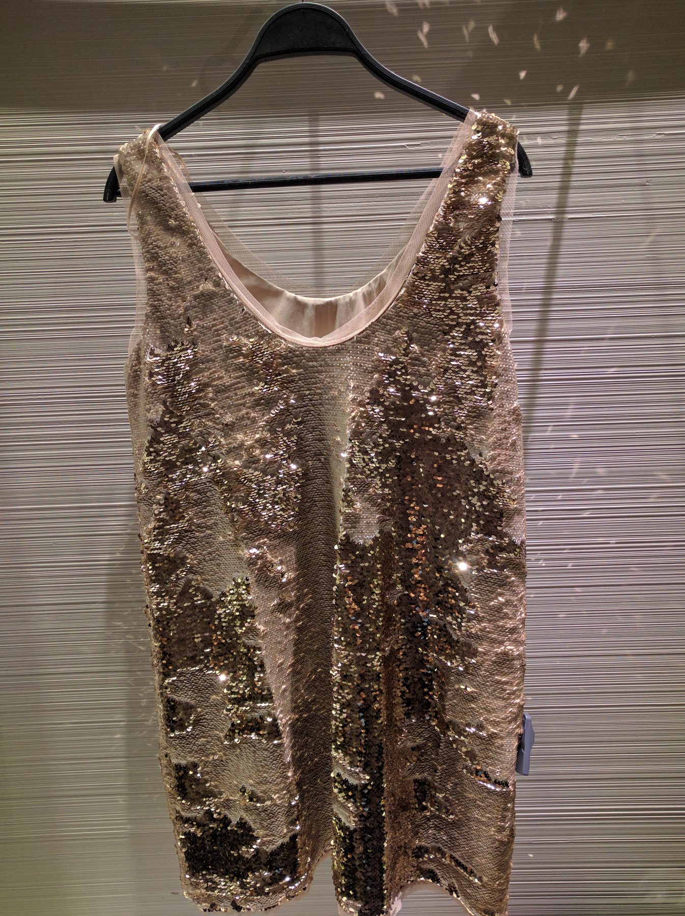 Zara: tökéletes karácsonyi ruha, 9995 forint.