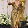 Meryl Streep a legjobb színésznőnek járó Oscar-díjat vette át a Vaslady című filmért 2012-ben. 
